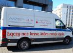 Samochód z Regionalnego Centrum Krwiodawstwa i Krwiolecznictwa w Warszawie