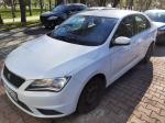 Samochód osobowy Seat Toledo, sedan koloru białego. 
